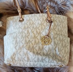 Michael Kors Jet Set Logo Tote Bag